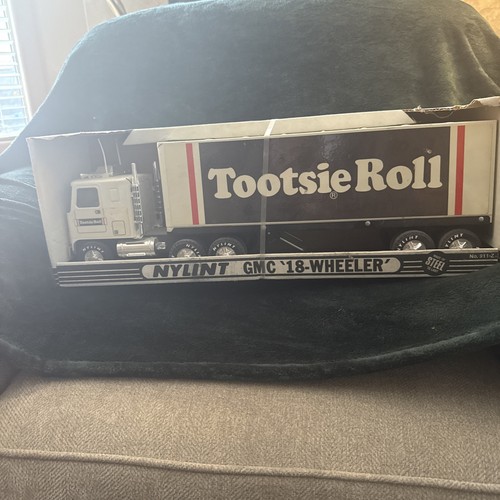 Nylint gmc tootsie - nylint, roll