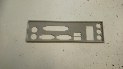 Shield plaque arriere - i/o, en