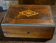 SCATOLA DA CUCIRE - INTARSIO IN LEGNO - FINE XIX secolo