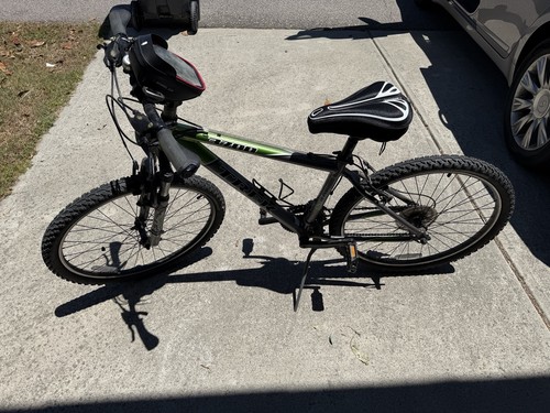 Trek 3700 mountain bike - trek,