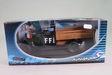LE405 SOLIDO 118952-00 Voiture 1/18 1:18 Camion Citroen C4 FFI 1944 WWII noire