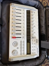 Zoom R16 Controller Interfaccia Digitale Registratore SD 24bit Portatile