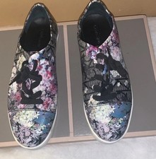 Calvin Klein Floral Lace Print