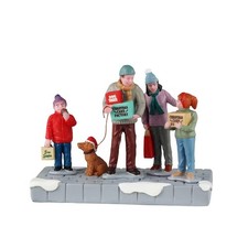 Lemax Caddington Village