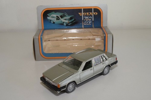 A24 polistil copia volvo - a24, 1:25
