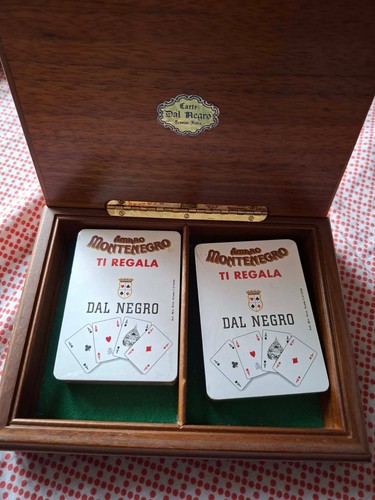 Cofanetto dal negro legno - dal, in
