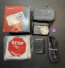 CASIO EXILIM EX-Z35 12.1 MP 3X