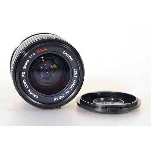 Canon 35mm s - f/2.0, s.s.c