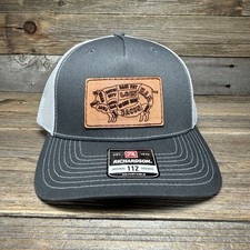 Cappello patch pelle taglio
