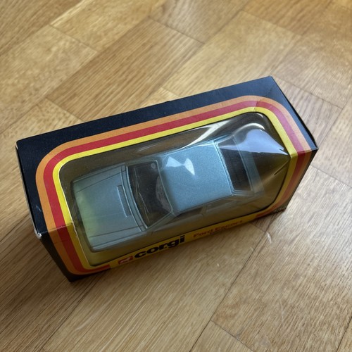 Corgi toys 334 ford escort - corgi,