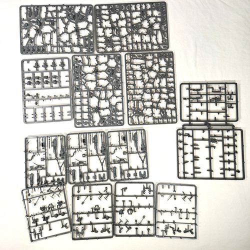 Lotto pezzi warhammer 40k - lotto,