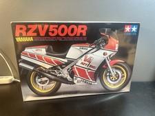 Kit moto Tamiya Yamaha RZV500R