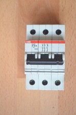 INTERRUTTORE AUTOMATICO