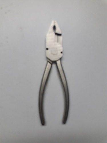 Pinza dotazione bordo - pinza, di