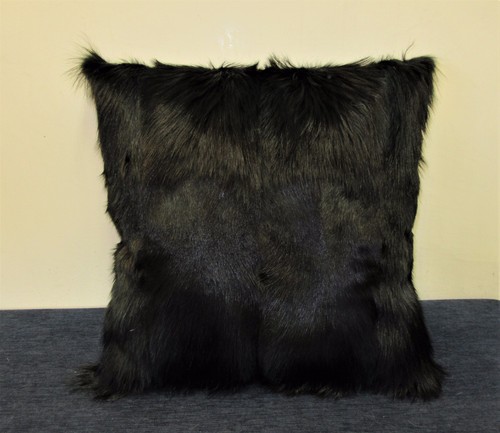 Cuscino pelliccia di - in,