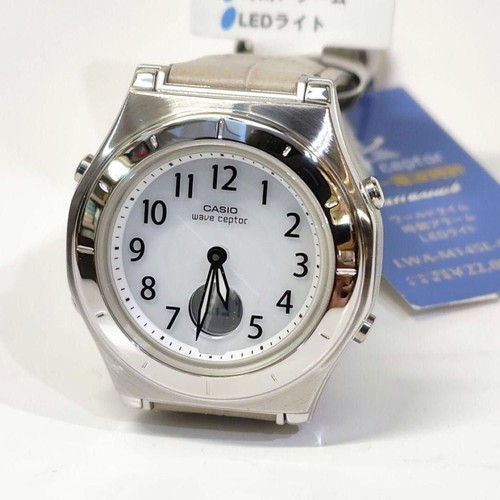 Orologio solare radiocomandato