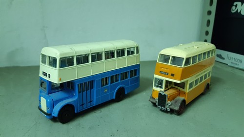 Modellini autobus con - , guida
