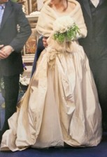 LUSSUOSO ABITO DA SPOSA AVORIO ELVIRA GRAMANO TG 44 SANIFICATO 