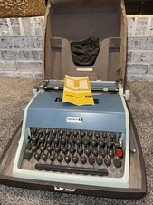 Vintage Olivetti Underwood