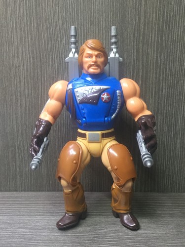 Figurina rio blast masters - blast,
