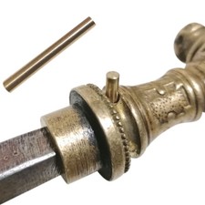 Maniglia per porta perno di