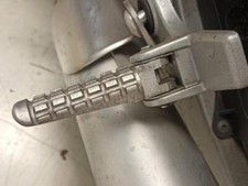 pedana laterale esterna moto