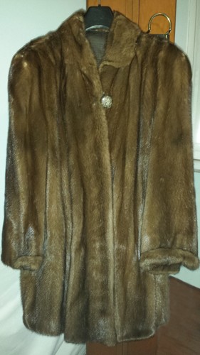 Pelliccia visone marrone - in,