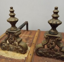 Coppia Di Alari Antichi In Ghisa