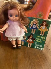 BAMBOLA MINI FURGA LAURA CON CATALOGHINO MINI FURGA