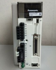 One Panasonic MCDHT3520E Servo