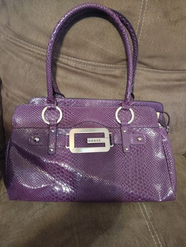 Guess handbag nwot perfect - nwot,