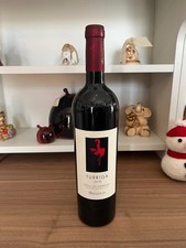 Bottiglia Di Vino Rosso