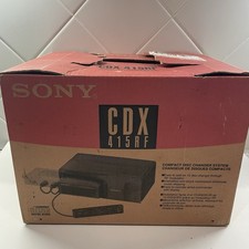 Cambio CD auto Sony 10 CDX-415RF con controller nuovo mai usato