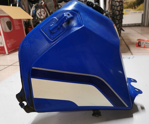 Serbatoio suzuki 650 - rs,