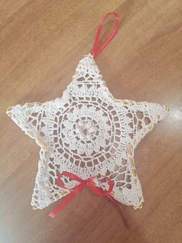 Decoro uncinetto natalizio