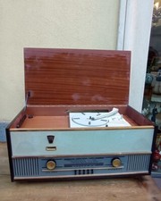 Radio giradischi mod. Minerva 656/5 1964/1965 . Misure chiusa 60x28x31cm