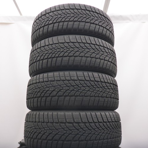 205 dunlop 45 r17 - 17,