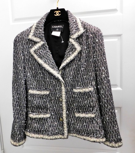 Chanel 05a black white tweed - white,