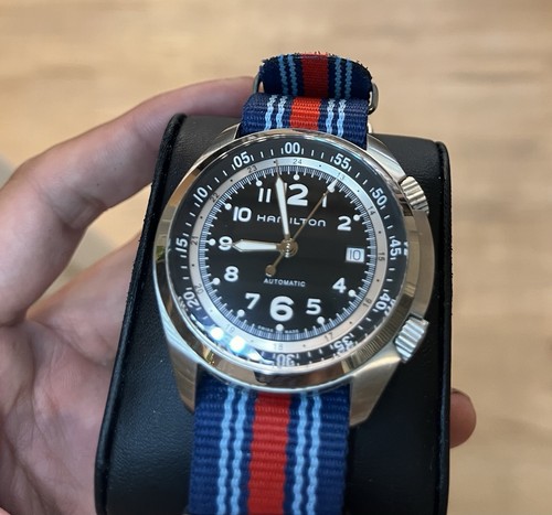 Hamilton khaki navy pioneer - hamilton,