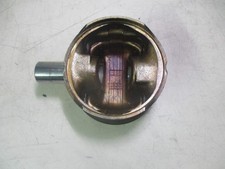 7736135 PISTONE DEL CILINDRO MOTORE ALFA ROMEO 156 1.6 TWIN SPARK AR67601