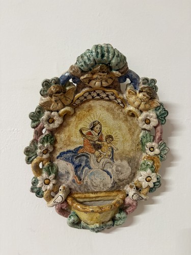 Acquasantiera madonna con - madonna,
