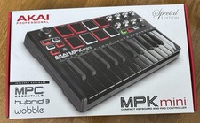 Akai MPK Mini MKII Keyboard