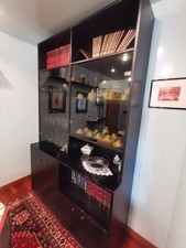 Mobile soggiorno massello nero 4 vetrine