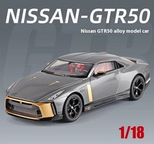 Modellino pressofuso 1:18