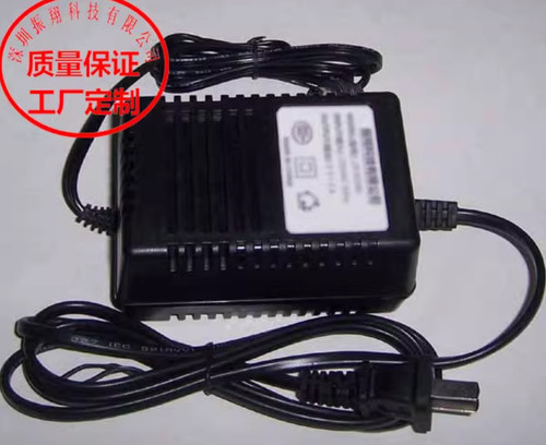 Adattatore per caricatore - adattatore,