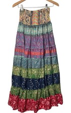 Gonna con volant a strati