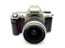 Nikon F65 Kit Reflex 35mm Nero
