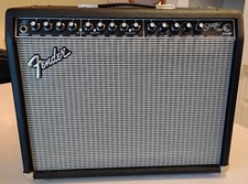 Fender Stage Amplificatore