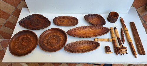 Oggetti legno intagliato a - in,