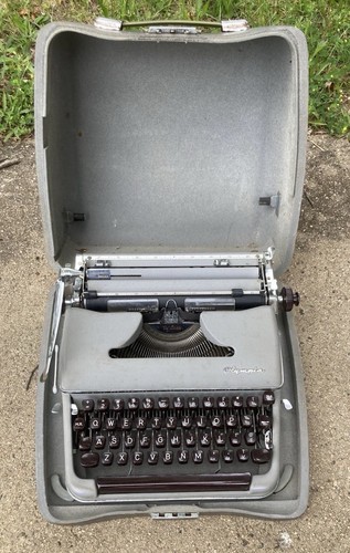 Macchina scrivere olympia - macchina,